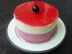 Entremet individuel cassis vanille