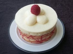 Entremet individuel chocolat blanc framboise