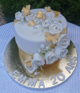 gâteau adulte fleur - Pâtissier mariage Essonne (91)